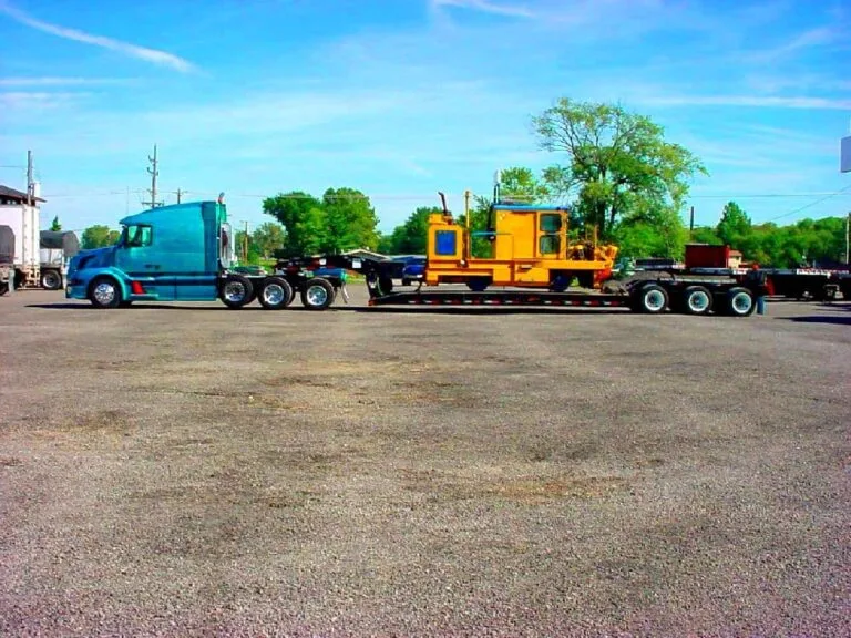 Hansen truck loading grain